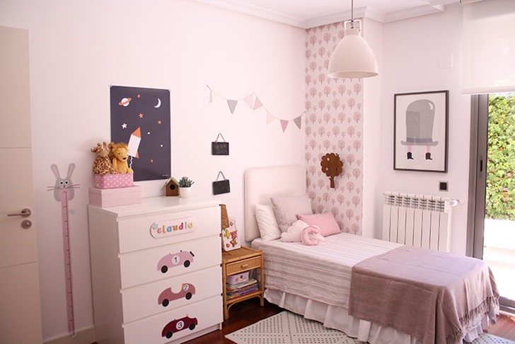 Preciosa habitación infantil compartida para Claudia y Olivia