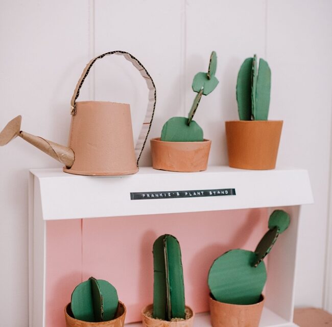 Manualidades infantiles: un jardín de cactus DIY